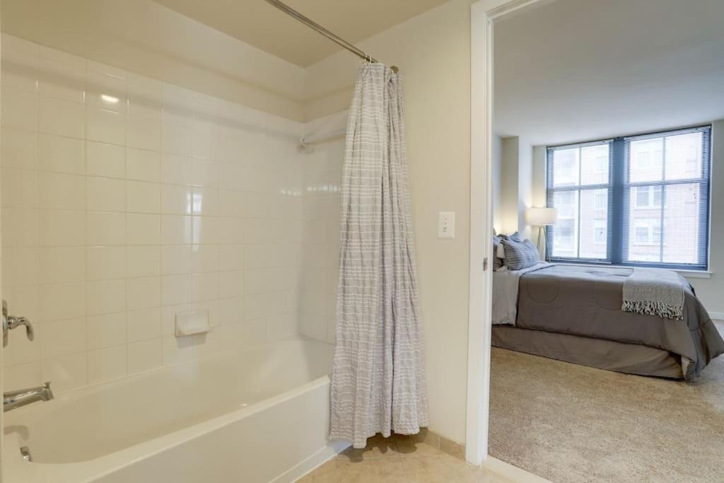 Fantastic 2 Bedroom Condo At Pentagon City Arlington Eksteriør bilde