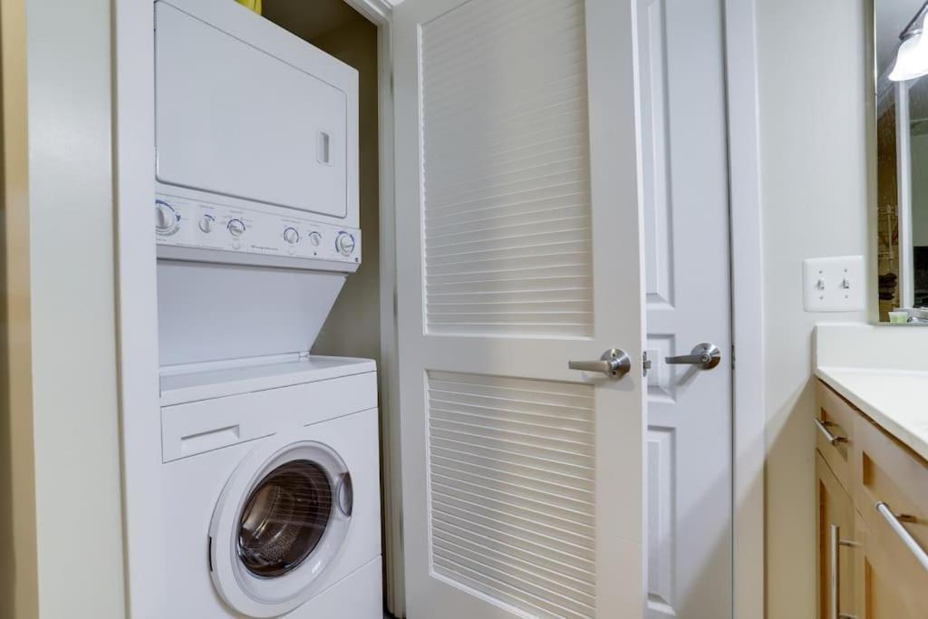 Fantastic 2 Bedroom Condo At Pentagon City Arlington Eksteriør bilde