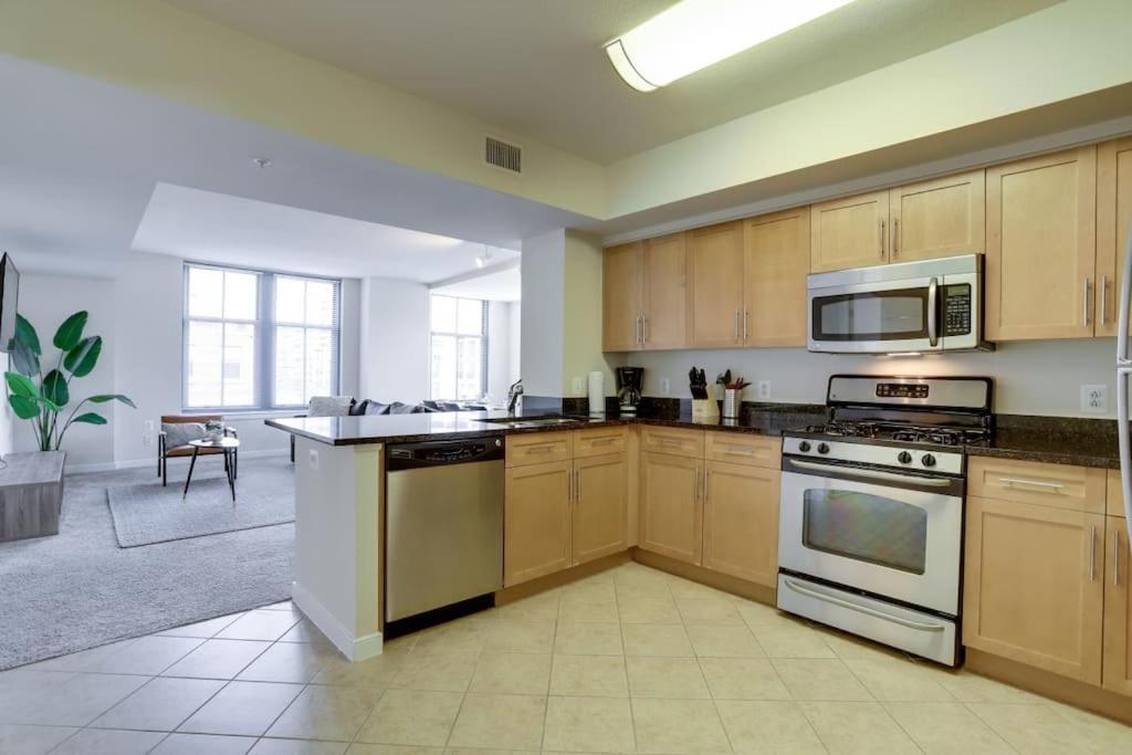 Fantastic 2 Bedroom Condo At Pentagon City Arlington Eksteriør bilde